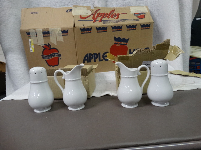 lot 1557 image: Lot of 2 Sets of Maryland China Syrup and Shaker Sets made in Japan