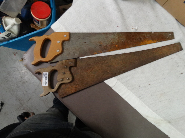 lot 1635 image: Lot of 2 Hand Saws