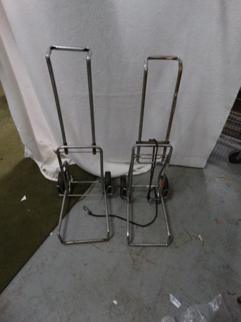 lot 1689 image: Lot of 2 Small Metal Dollies