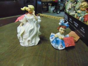 lot 4688 image: Made in Japan Figurines