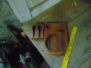 lot 4706 image: Pair of Wooden Pipe Stands