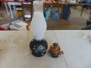 lot 4808 image: Oil Lamp and Oil Lamp Base