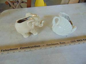 lot 4827 image: Elephant and Swan Small Planters