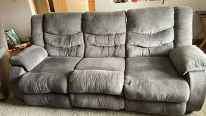 Signature by Ashley 3-Seat Reclining Sofa with Manual Recliners Gray Upholstery