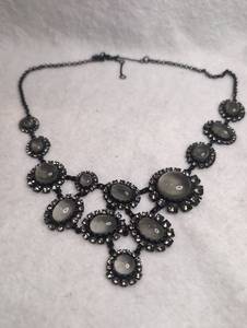 lot 3000 image: J Crew Statement Necklace&nbsp