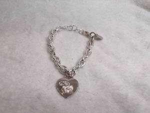 lot 3011 image: Link Chain Bracelet with Kansas State University Jayhawk Heart Charm
