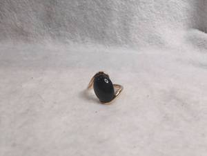 lot 3033 image: Gold Tone Ring with Grey Moonstone&nbsp