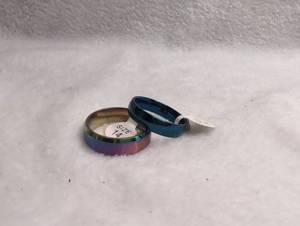 lot 3042 image: 2 Rainbow Rings Size 14 - new