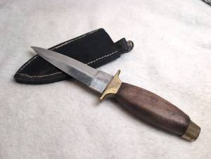 Fixed Dagger Hunting Knife with Leather Sheath