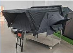 lot 3217 image: Suihe Car Roof Shelter  XS1