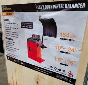 lot 2674 image: Unused Landhonor Wheel Balancer LHR-WB24
