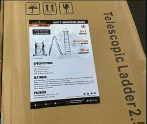 lot 2702 image: Landhonor Extension Ladder  LHR-TL638