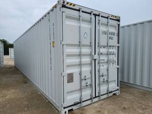 lot 2101 image: 40 High Cube Storage Container, APPROX 102 TALL X 96 WIDE X 40 DEEP  LYGU418780