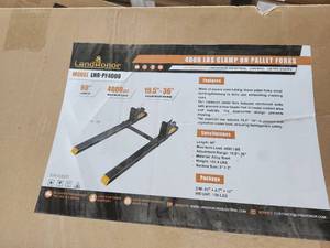lot 2539 image: Landhonor 4000Lbs Clamp On Pallet Forks  LHR-PF4000