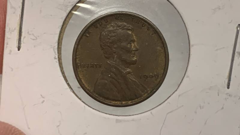 lot 30 image: 1909 Lincoln Wheat Penny VDB One Cent Coin RC50
