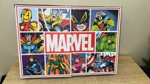 lot 6 image: Marvel  24 pocket Pop figures Collectible Figures