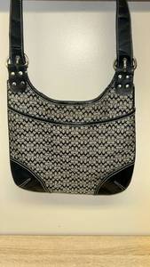 lot 14 image: Coach Signature Print Shoulder Bag No. 4808