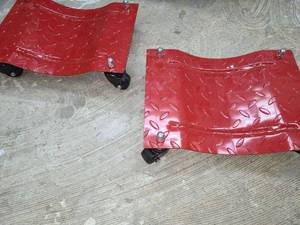 lot 16 image: Red Diamond Plate Creeper with Casters 2 Piece Set