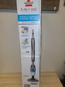 lot 29 image: Bissell 3-IN-1 VAC Lightweight Vacuum