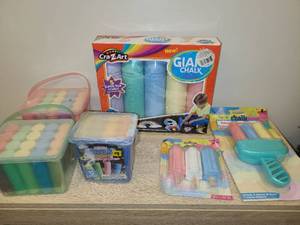 lot 32 image: Cra-Z-Art Chalk Lot Giant Sidewalk Chalk Multi-Pack Bundle Kids Art Supplies