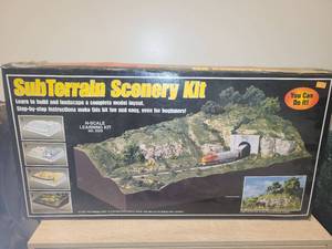 lot 108 image: SubTerrain Scenery Kit N-Scale Learning Kit No. 5923