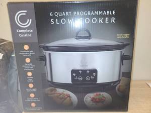 lot 129 image: Complete Cuisine 6 Quart Programmable Slow Cooker