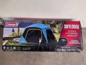 lot 153 image: Brand New 10 Person Coleman Skylodge Fast Pitch Tent 14 ft x 10 ft x 6 ft 8 in RETAIL $349.99