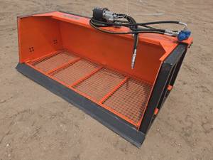 lot 6264 image: PABREAK SCB270 84 Skid Steer Screen Bucket