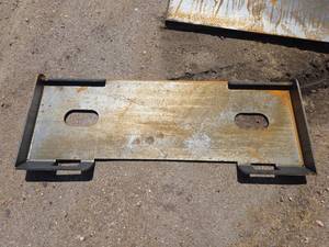 lot 6459 image: Skid Steer Universal Mounting Plate