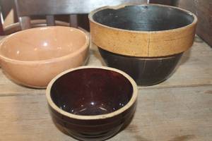 lot 1717 image: Vintage Crock Bowls damage see pictures
