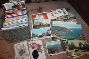 lot 1784 image: Large Lot of Vintage Post Cards