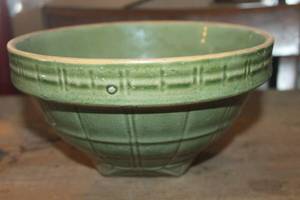 Antique #8 Crock Bowl no chips/cracks