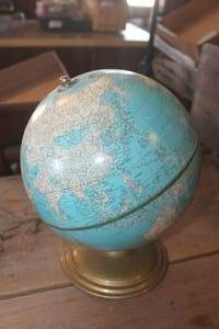 lot 1824 image: Vintage Crams Imperial World Globe