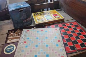 lot 1842 image: Vintage Board Games and Bingo
