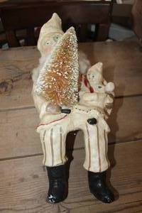 lot 1860 image: Antique Seated Santa some damage