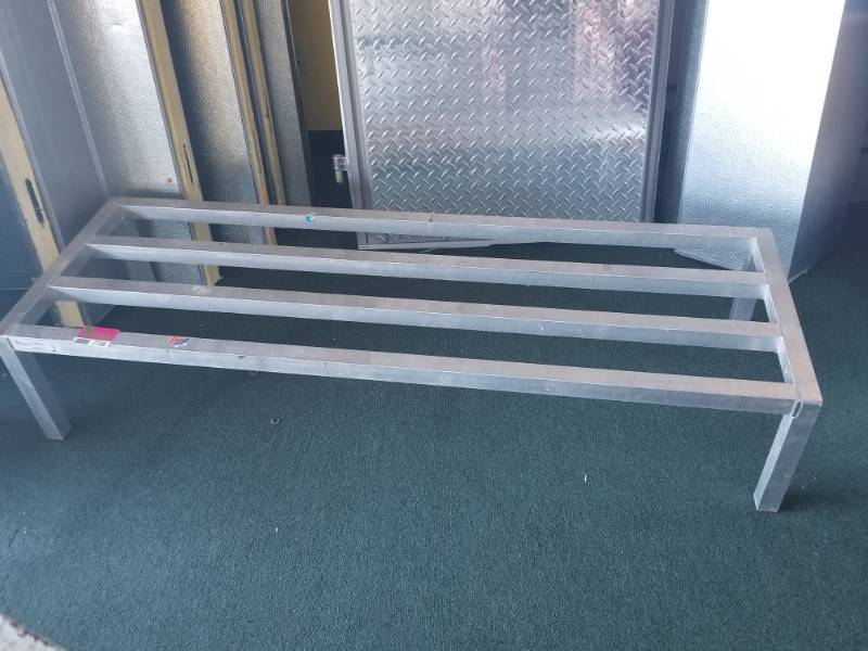 lot 7746 image: Lockwood Dunnage Rack