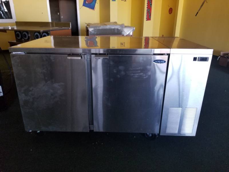 lot 7755 image: Norlake Model # UF182SSS0 On Casters