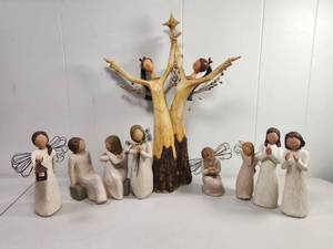 lot 75 image: Willow Tree Angel Lot