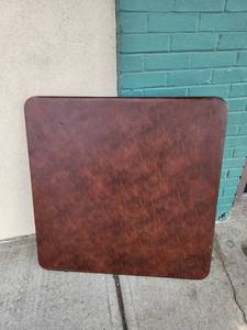 lot 87 image: Folding Card Table 36 inches Brown Vinyl Top