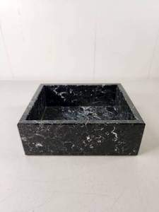 lot 104 image: Maine Marble Black White Decorative Box
