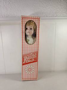 lot 109 image: Bargain Dolls Doll with Blonde Hair and Cream Dress