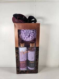 lot 115 image: Nanette Lepore Indulgence Trio Lavender Vanilla Body Care Set