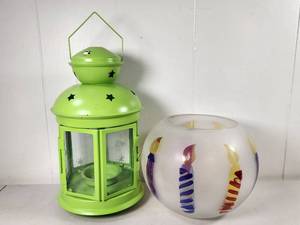 lot 149 image: Green Star Lantern Candle Holder with White Candle Votive
