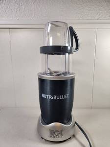 lot 224 image: NutriBullet Magic Bullet Personal Blender Works