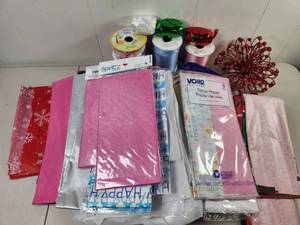 lot 254 image: Holiday &amp Seasonal Decor Lot Ribbon, Tissue Paper, Bows
