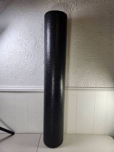 lot 255 image: Foam Roller Cylindrical Black 36 Inches