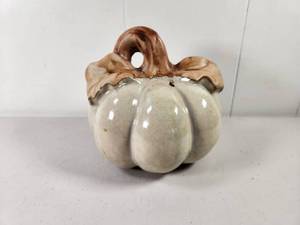lot 303 image: Ceramic Pumpkin Figurine with Brown Stem Handle