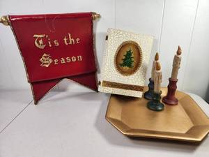 lot 328 image: Holiday Decor Set Tis the Season Banner Candleholders Christmas Tree