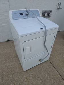 lot 6 image: Maytag MEDX600XW0 Electric Dryer - Works
