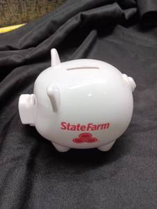 lot 508 image: State Farm Piggy Bank Promotional plastic Coin Bank